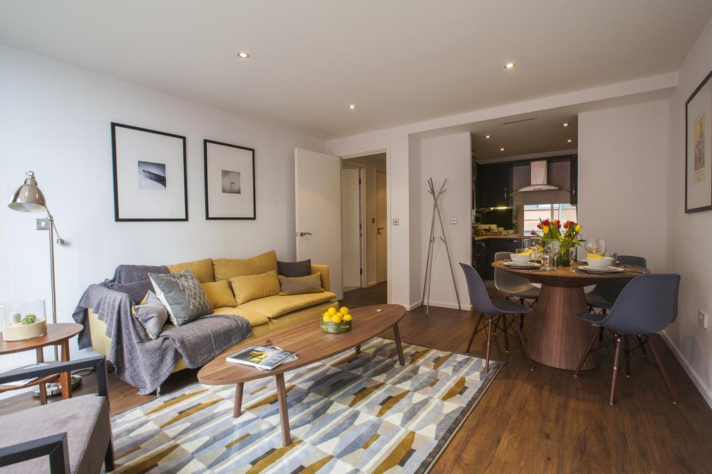 Royal Victoria Docks Apartment London Bilik gambar