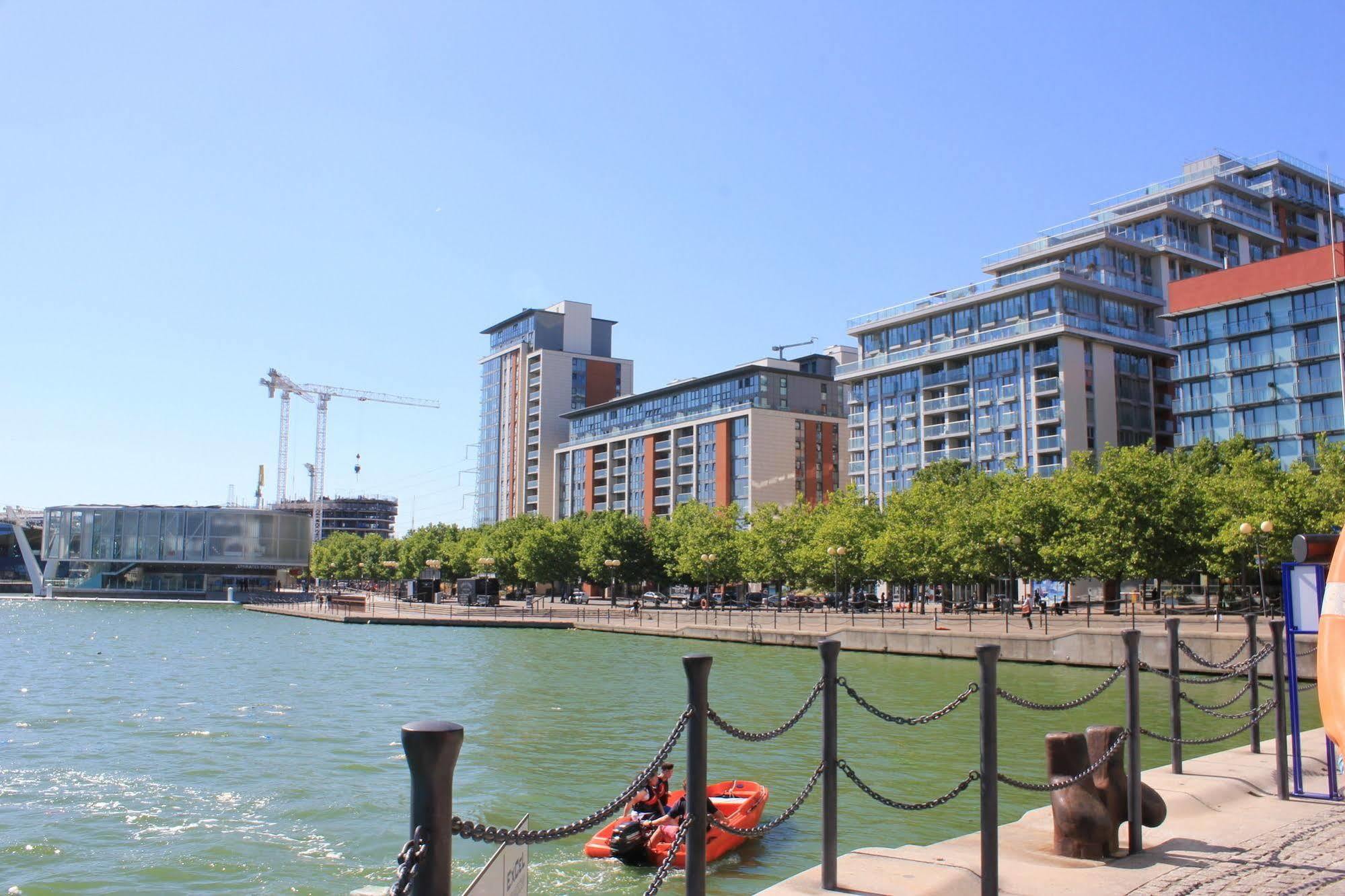 Royal Victoria Docks Apartment London Luaran gambar